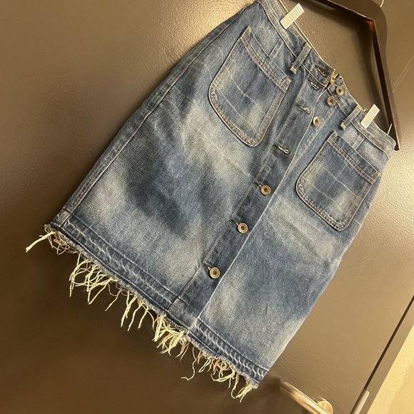 rag & bone size 28 front “open buttons” Blue Denim Skirt EUC - Picture 7 of 14